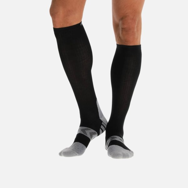 Носки спортивные Macron Enhance socks (4904909)